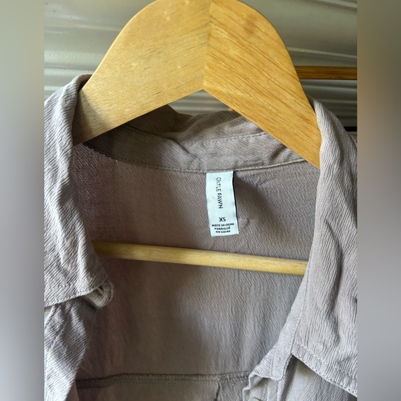 GENTLE FAWN | relaxed short sleeve | size xs - Picture 5 of 5